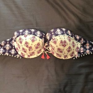 Victoria’s Secret Bikini Top